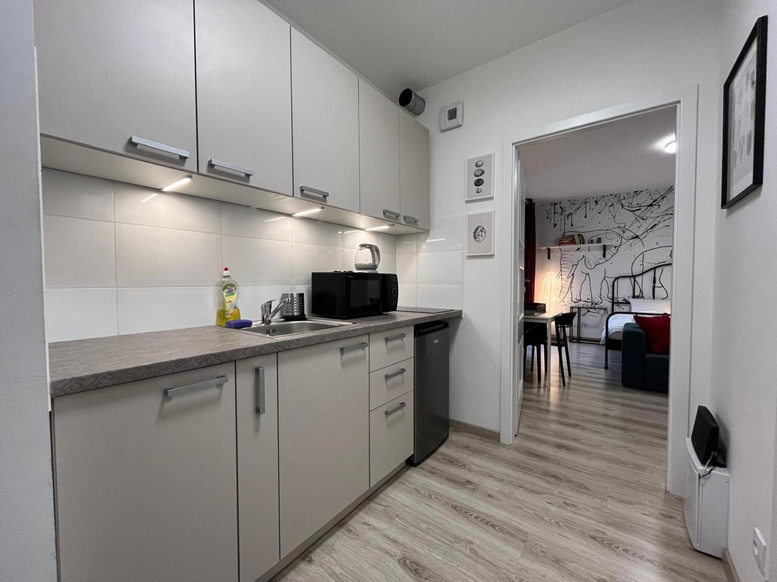 Wilenska Express Apartment 바르샤바 외부 사진